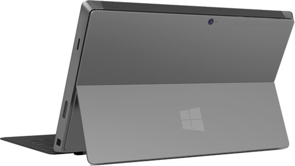 Il Surface Pro, con scocca in lega di magnesio e supporto integrato