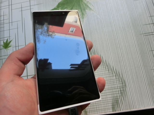 Nokia Lumia 1030 leak WindowsBlogItalia (2)