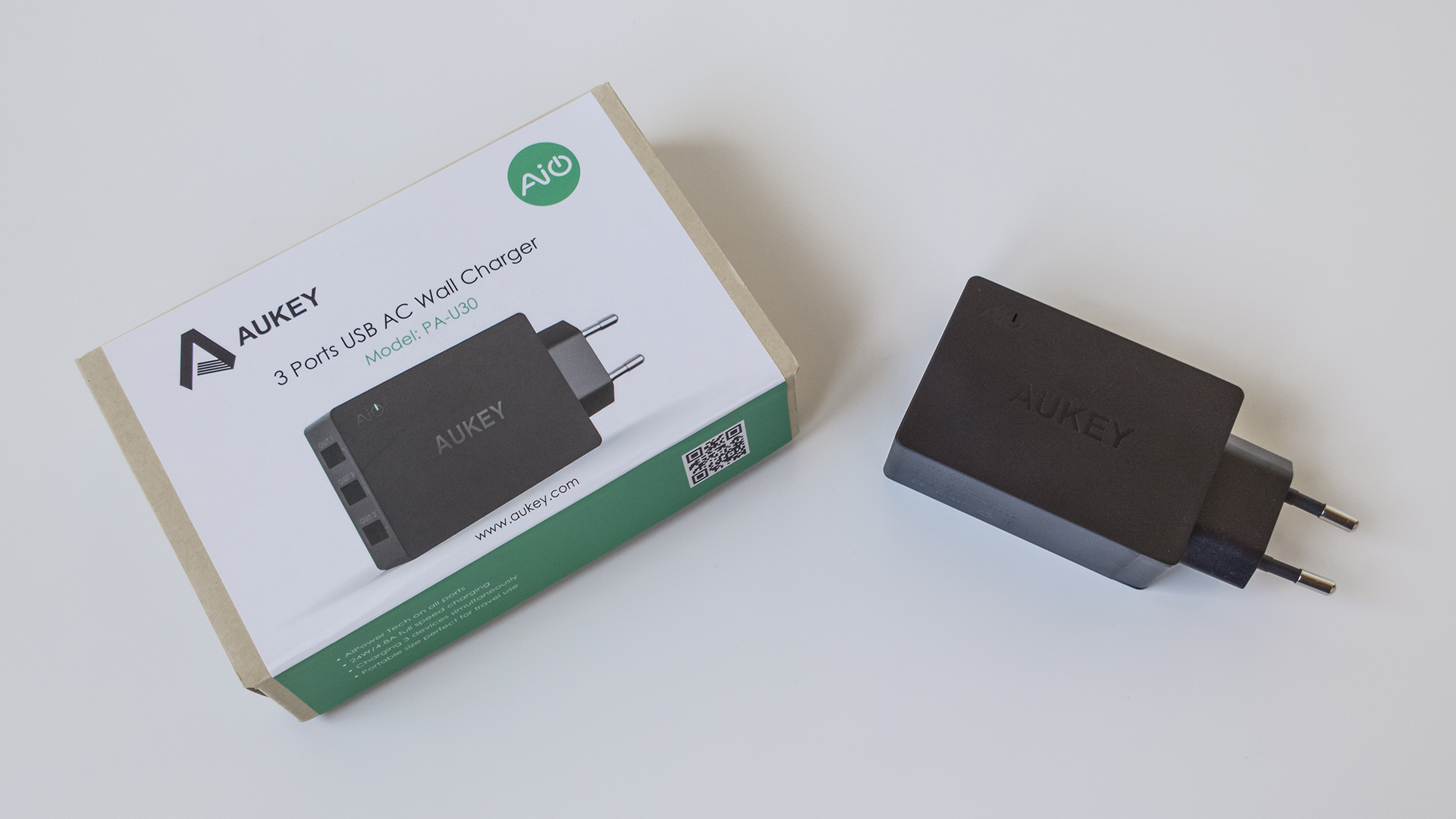 Aukey 3 ports USB AC Wall Charger (2)