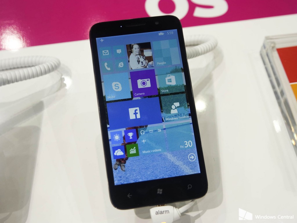 alcatel-pixi3-windows-10-1