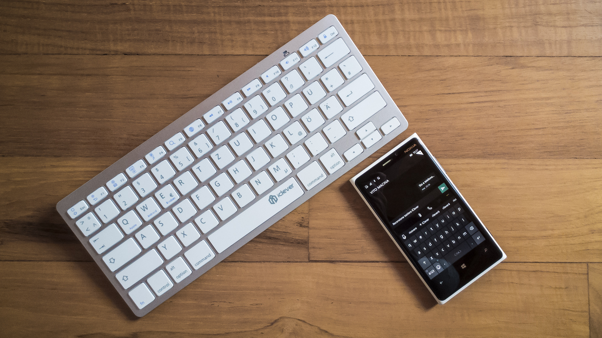iClever Keyboard Bluetooth