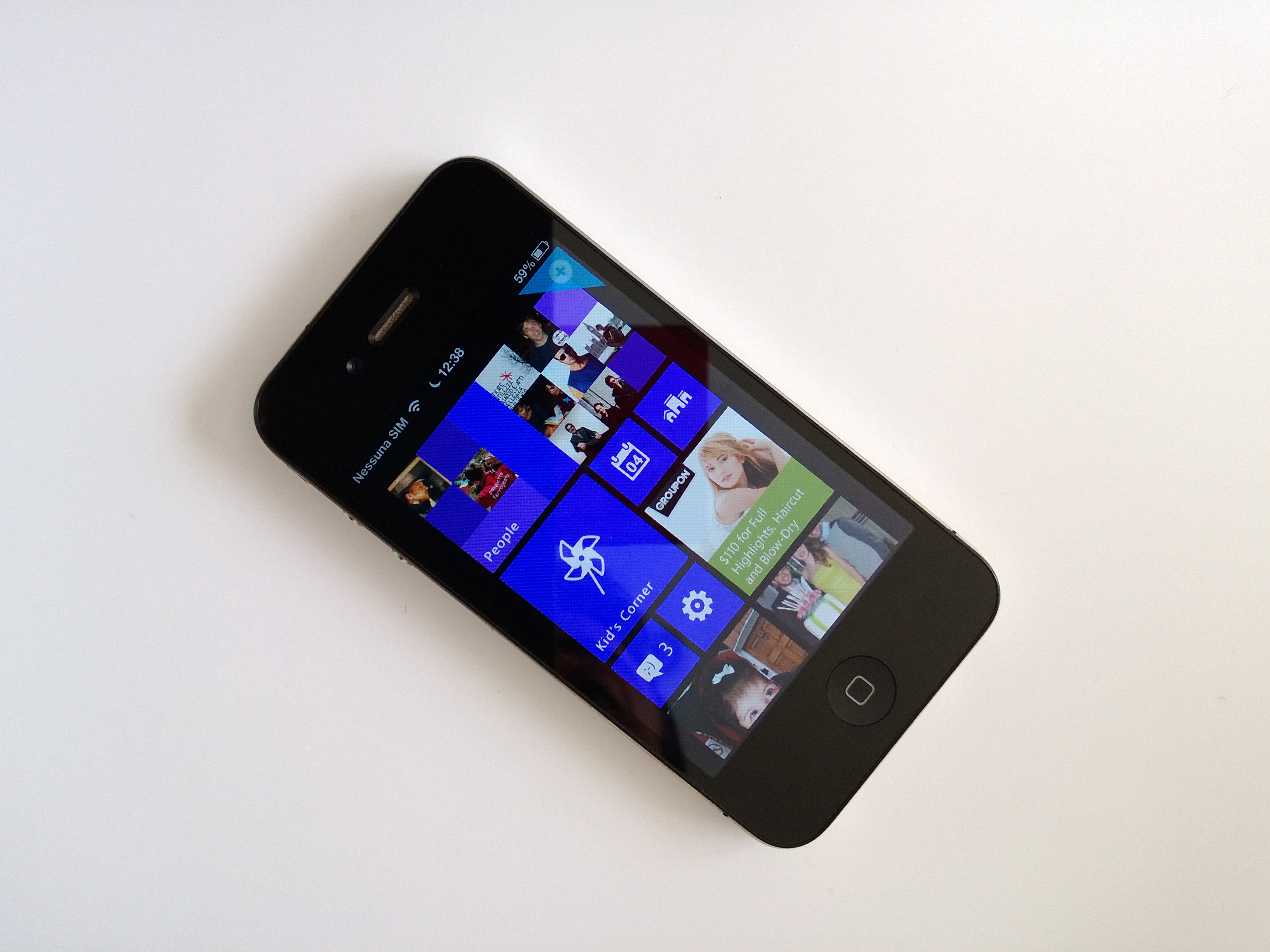 Windows Phone 8 iPhone Galaxy