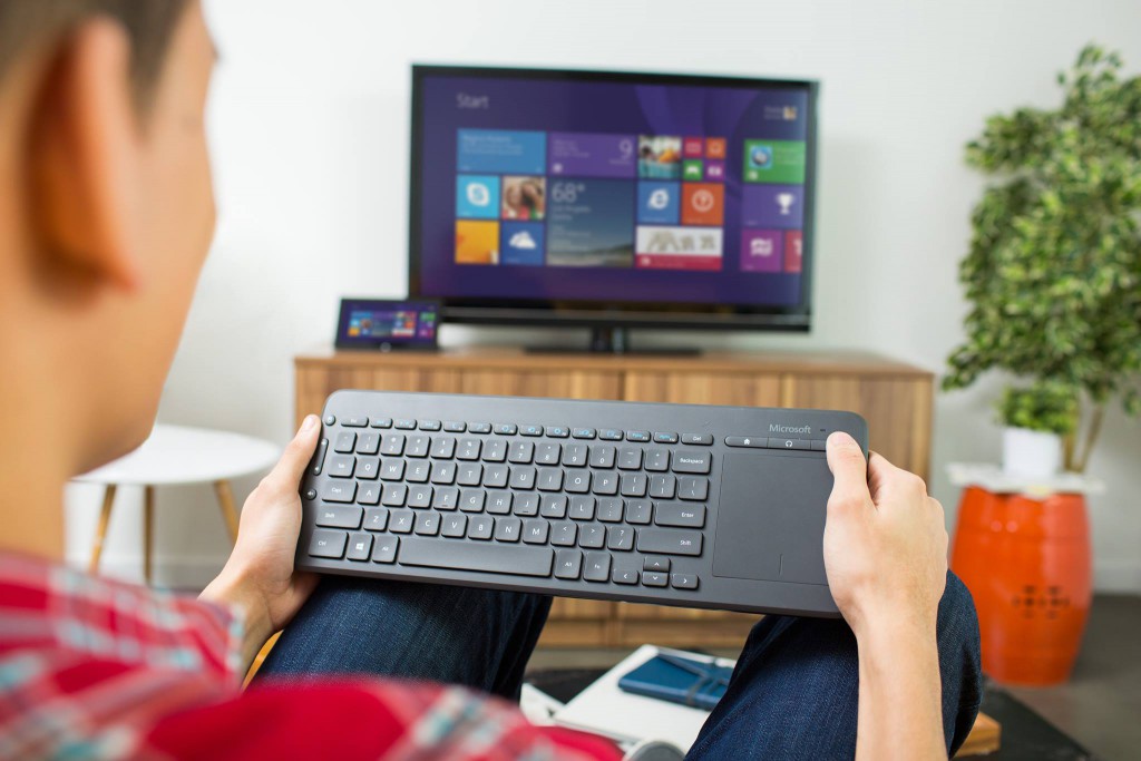 Microsoft annuncia AllinOne Media Keyboard, per PC mediacenter e
