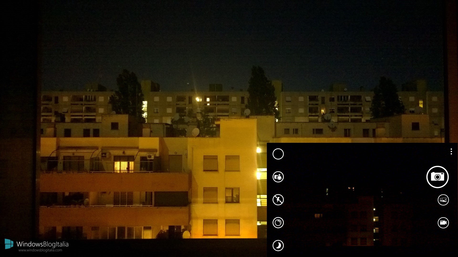 microsoft_camera_notte_auto (Large) (Copia)