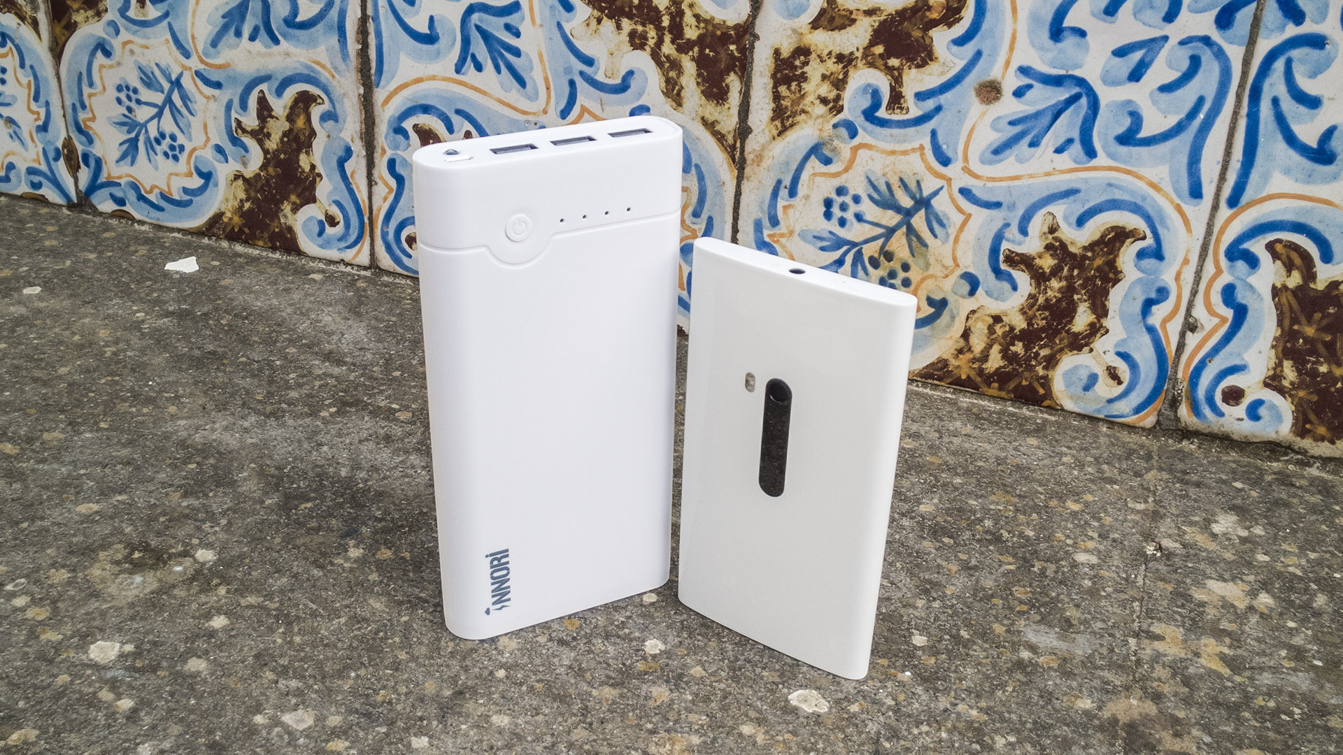 INNORI Caricabatterie Portatile Batteria Esterna 22400mAh Power Bank (3)