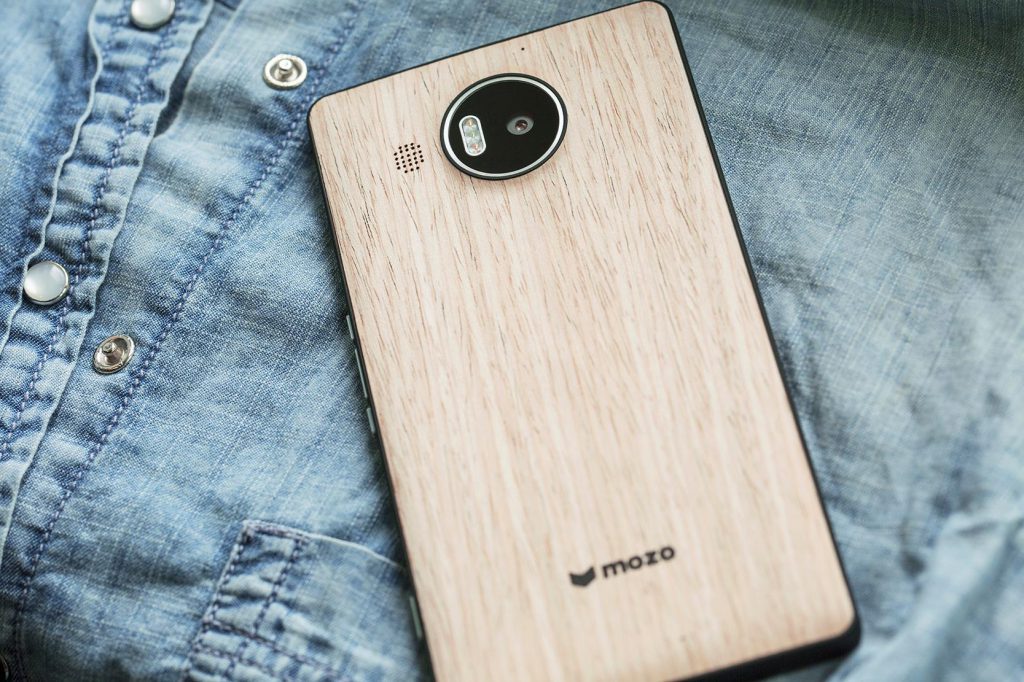 mozo-scocche-legno-lumia-950