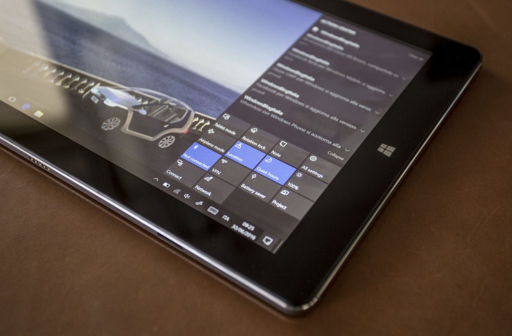 Chuwi HiBook Unboxing e Recensione