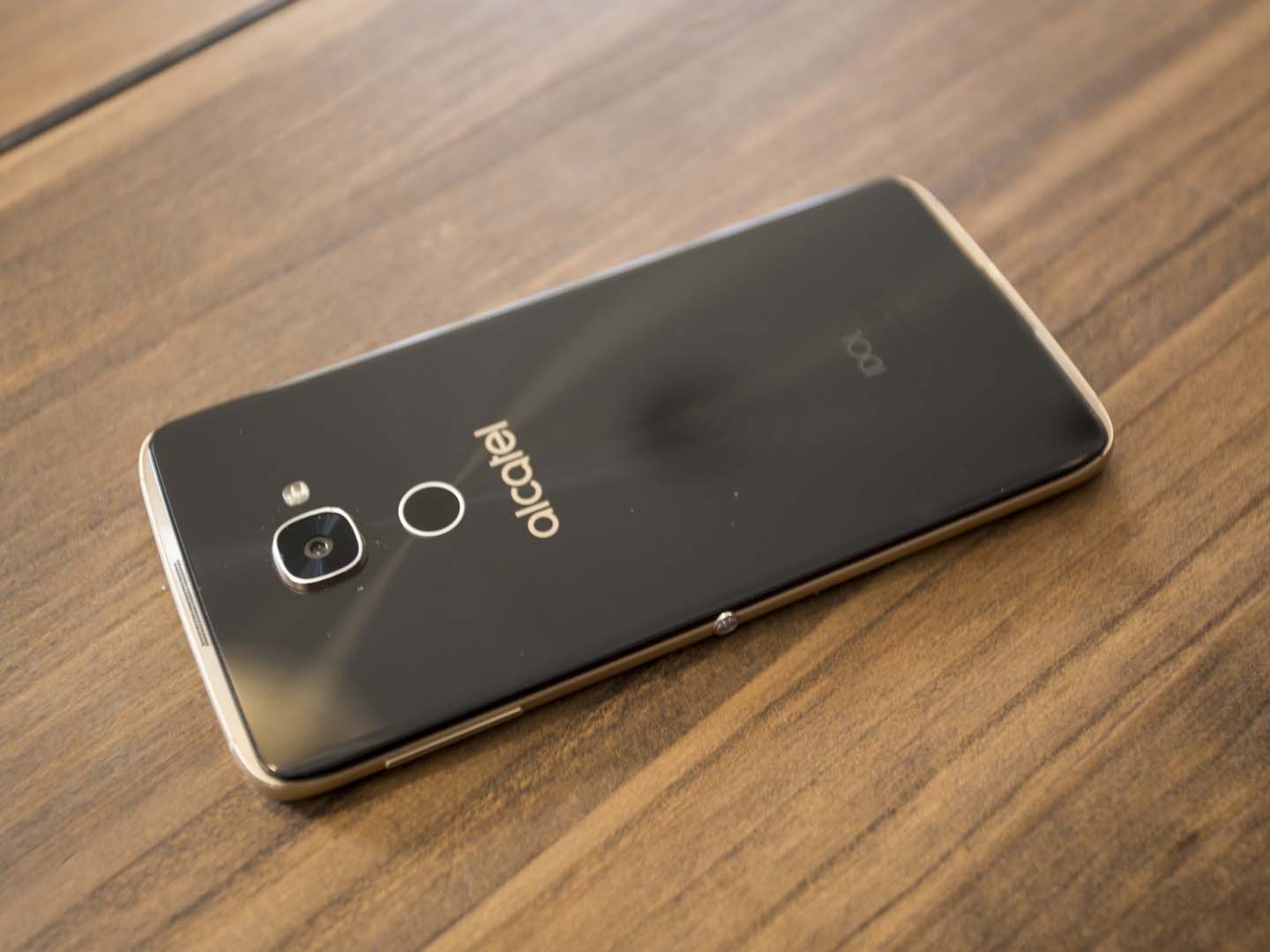 Alcatel Idol 4 Pro