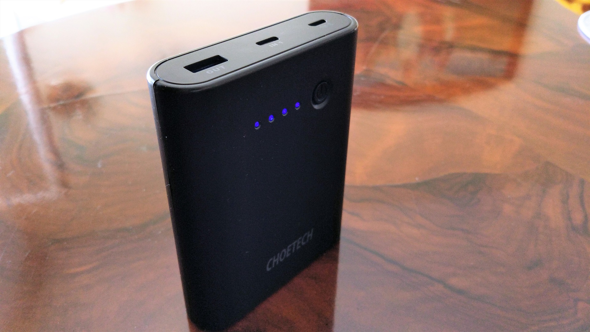 Choetech B618T power bank Quick Charge 3.0