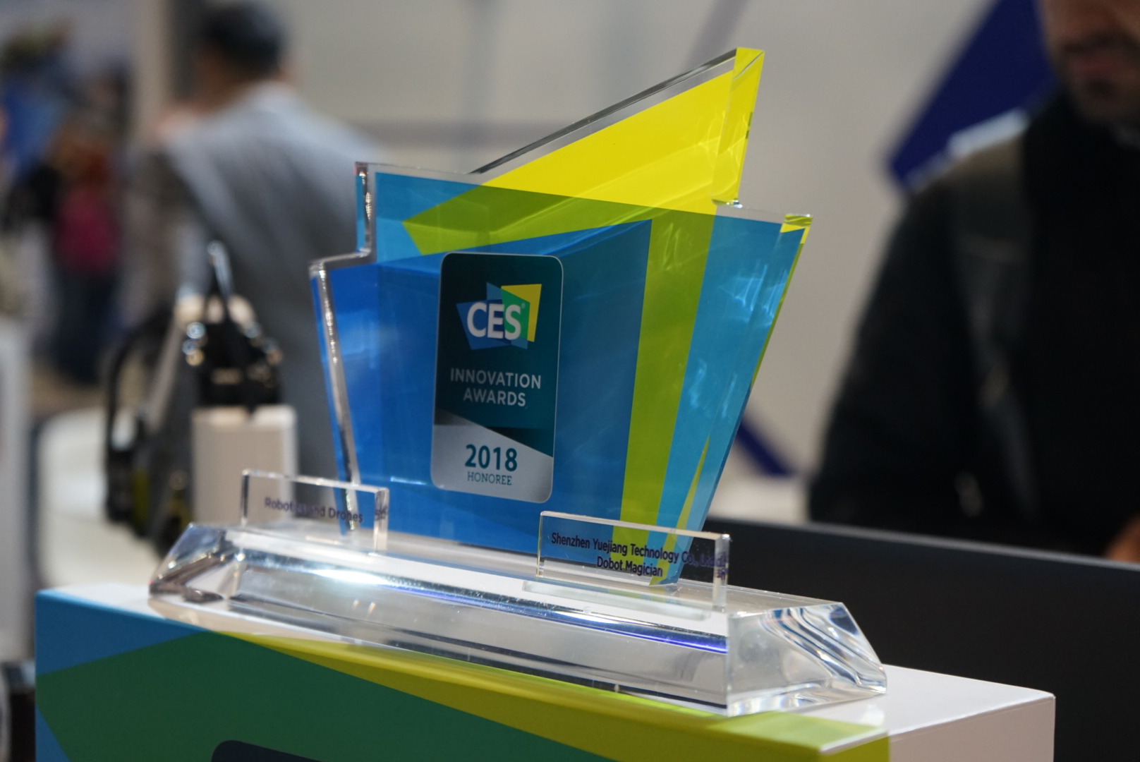 DOBOT CES 2018 award