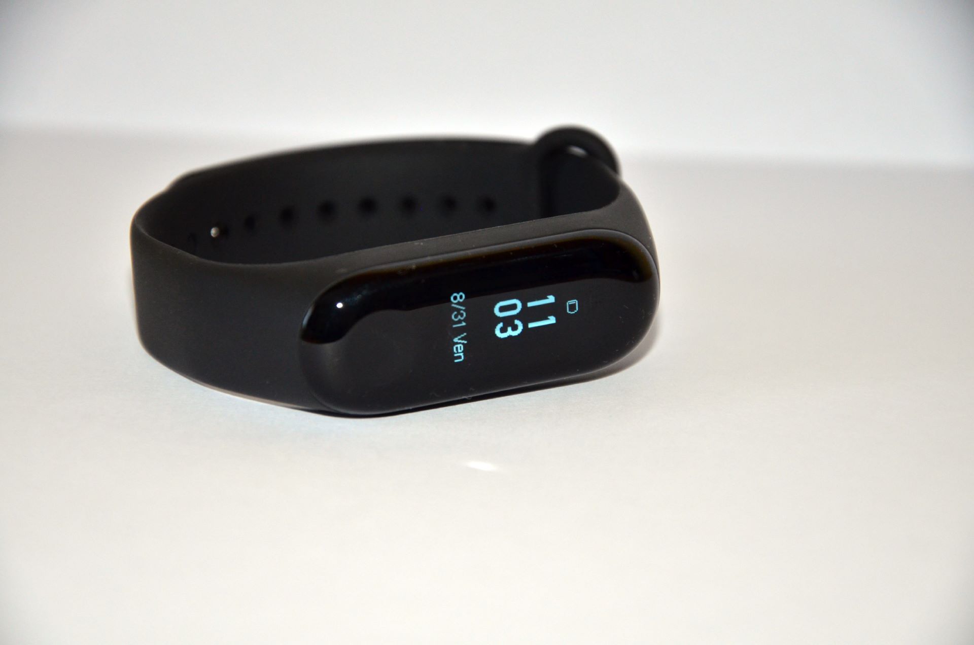 Xiaomi Mi Band 3 hero