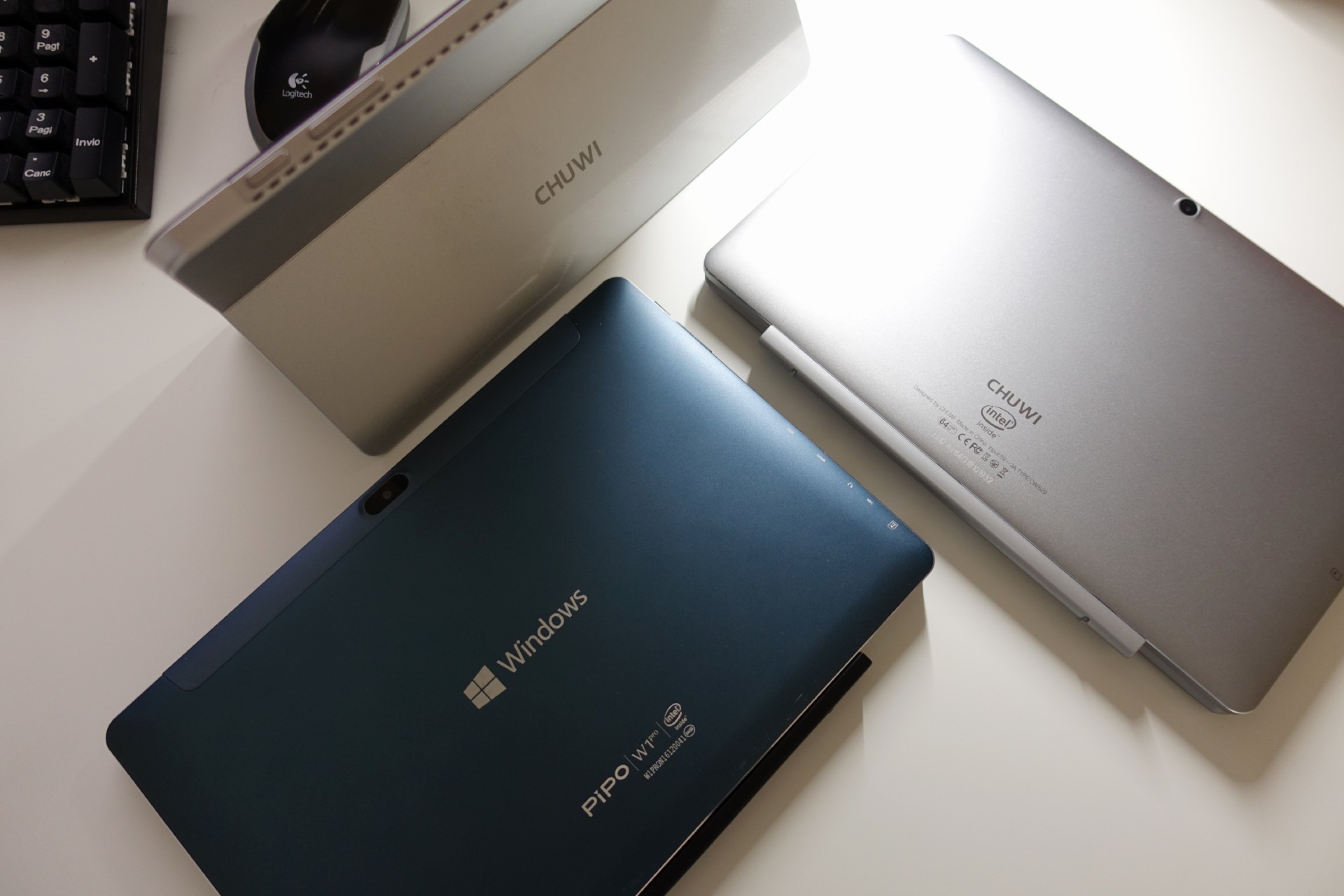 Chuwi Surbook Mini Pipo W1 Pro Chuwi Hi10 Air PC cinesi Windows 10