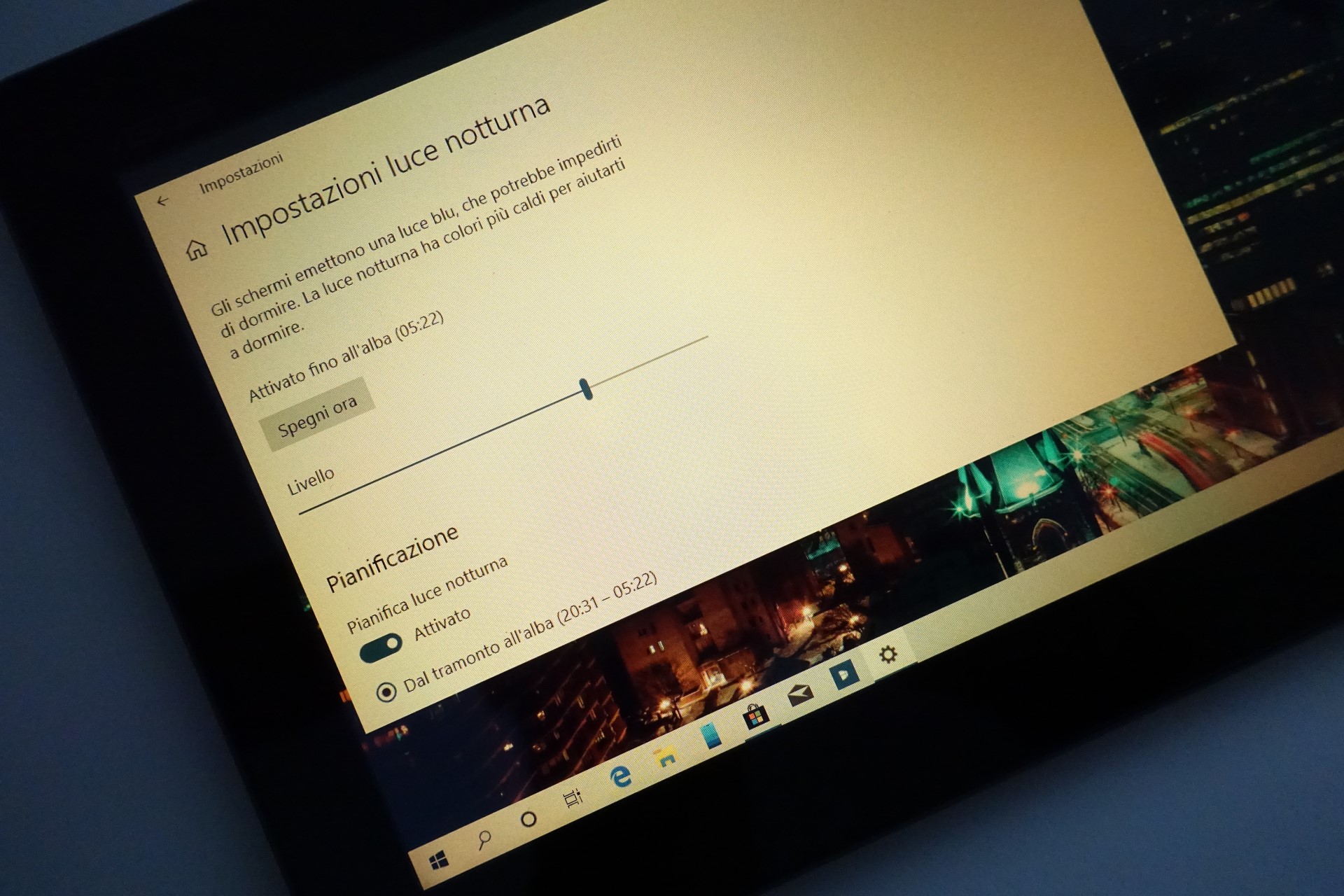 Windows 10 Luce notturna