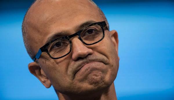 Satya Nadella triste