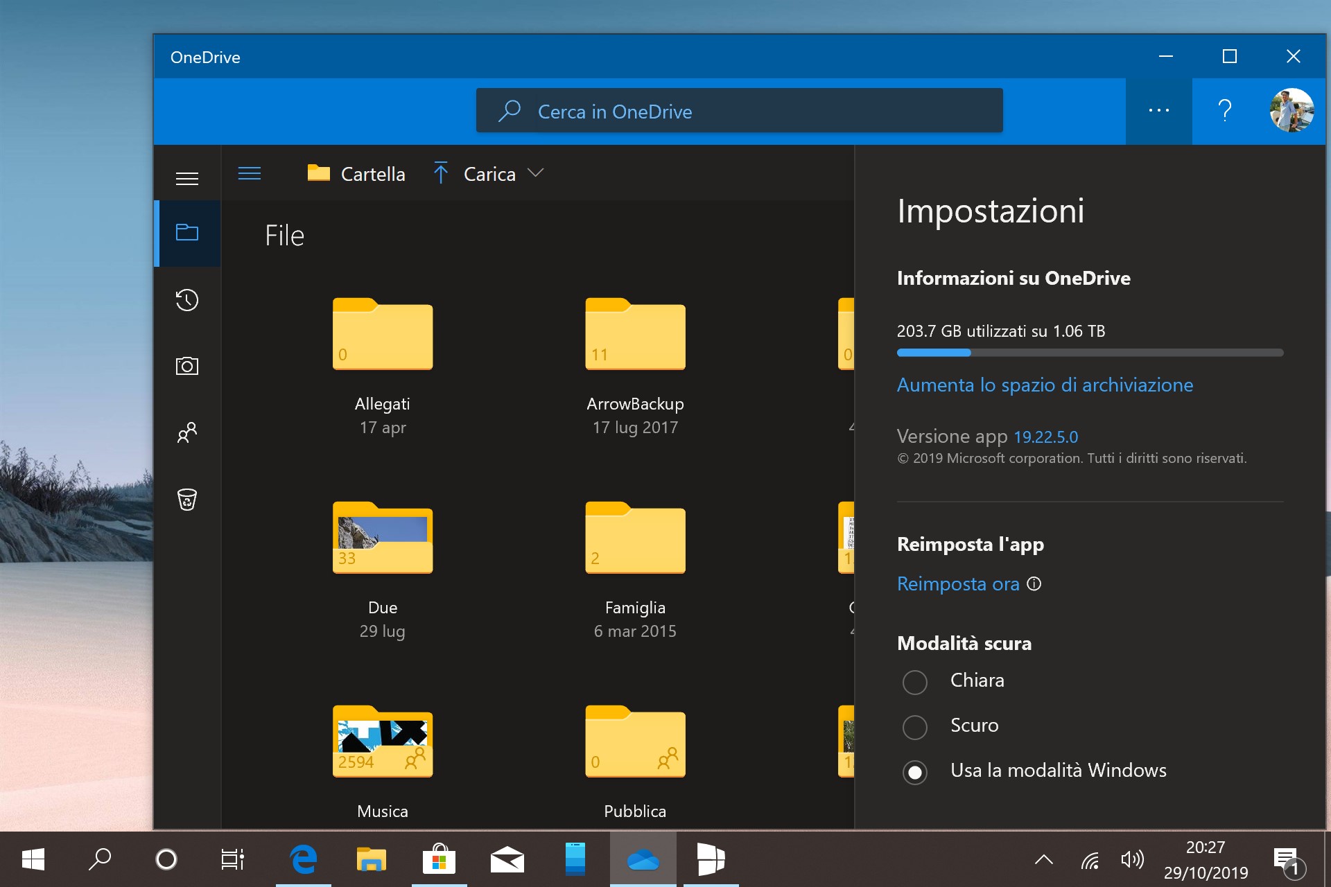 OneDrive nuova app per Windows 10 tema scuro