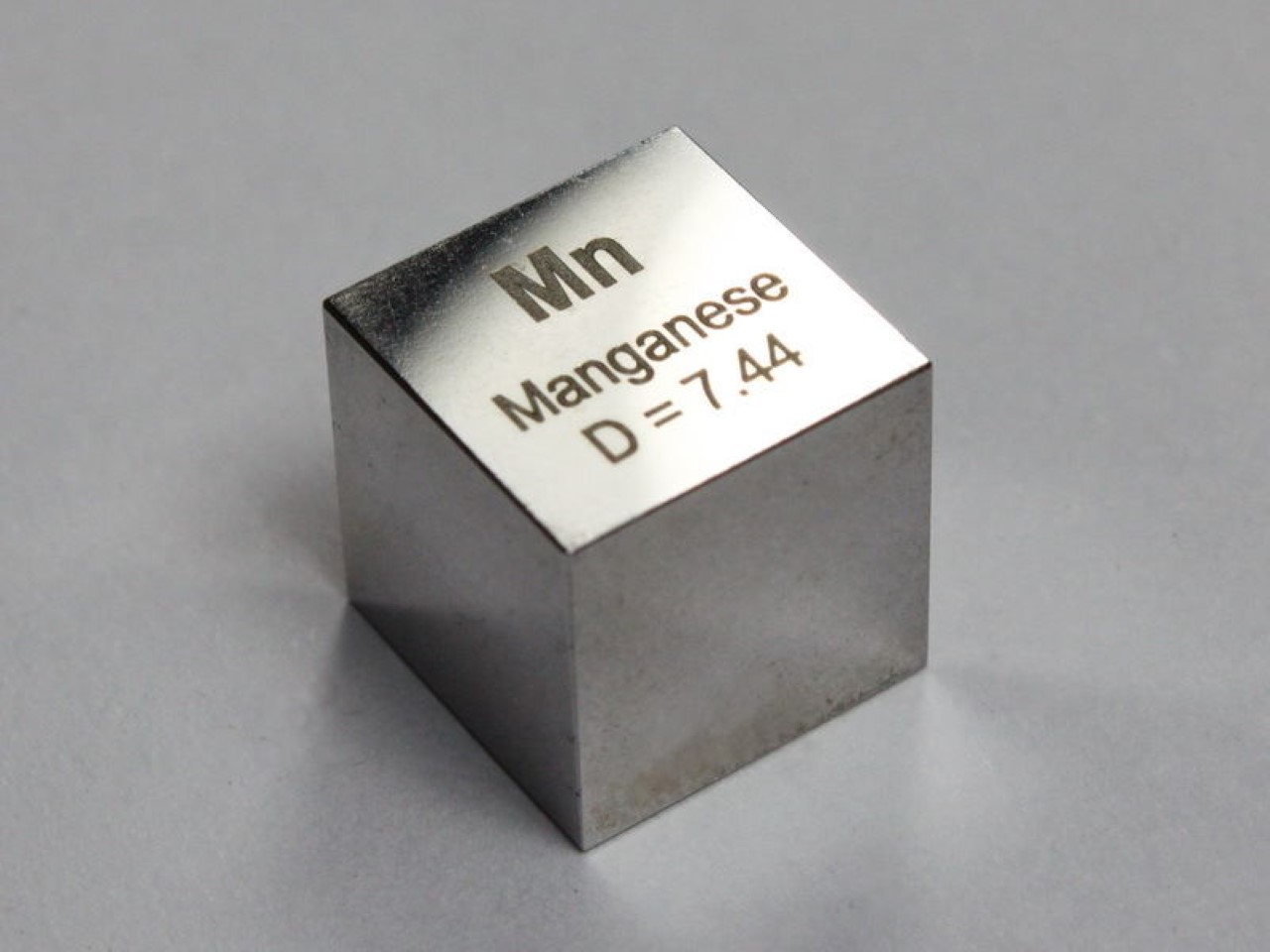 Плотность марганца. Manganese Metal Cube. Алюминиевый куб 10х10х10. Cube made in Germany. Manganese Metal Pig.