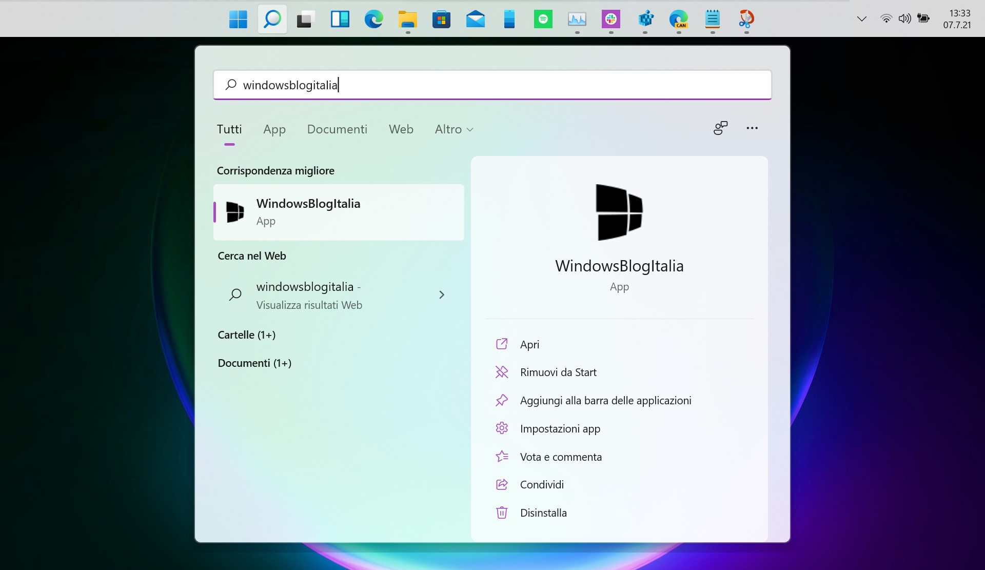 Windows 11 Build 22000.51 - Barra delle applicazioni in alto
