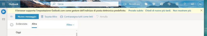 PWA di Outlook - Messaggio che avvisa l'utente della possibilità di impostare il sito web come gestore predefinito di posta elettronica